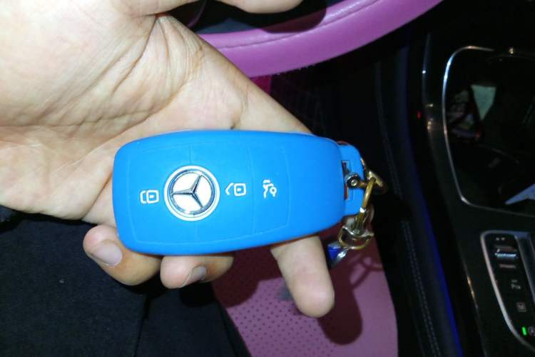 Used Mercedes-Benz GLC Coupe 2020 GLC 260 4MATIC Coupe SUV Vehicle Key