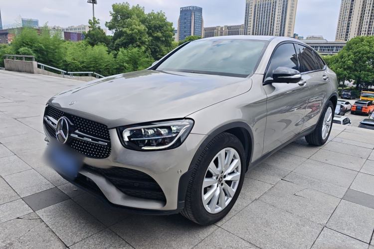 Used Mercedes-Benz GLC Coupe 2020 GLC 260 4MATIC Coupe SUV Guazi used car, China used car export, Used car for sale, Used cars, Cheapest cars for sale
