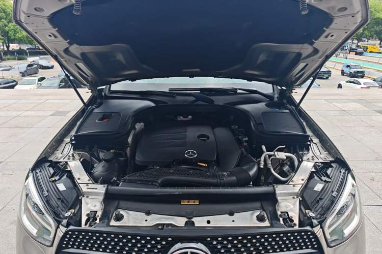 Used Mercedes-Benz GLC Coupe 2020 GLC 260 4MATIC Coupe SUV Engine Bay