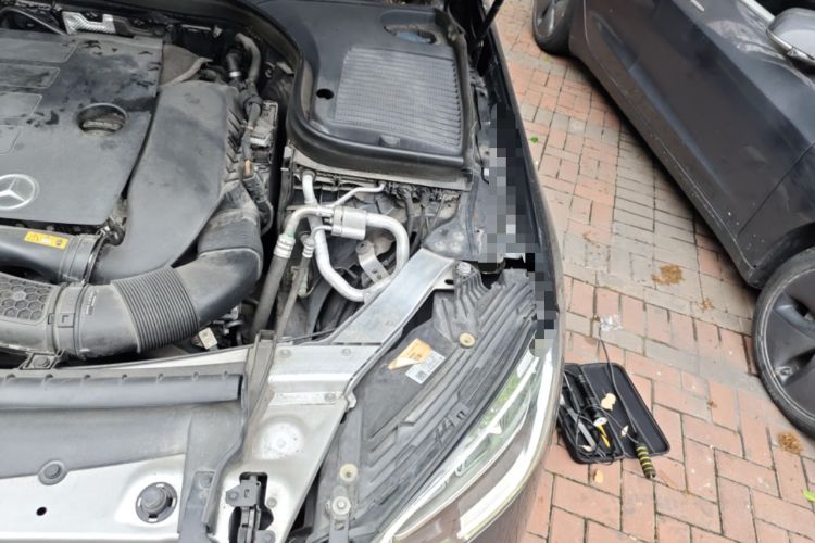 Used Mercedes-Benz GLC Coupe 2020 GLC 260 4MATIC Coupe SUV Engine Bay Left