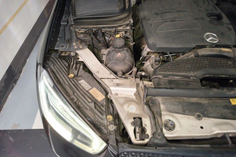 Used Mercedes-Benz GLC Coupe 2020 GLC 260 4MATIC Coupe SUV Engine Bay Right