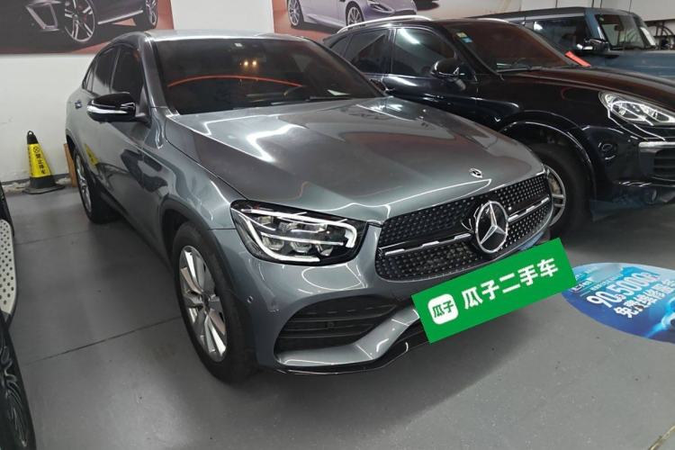 Used Mercedes-Benz GLC Coupe 2020 GLC 260 4MATIC Coupe SUV Exterior 2