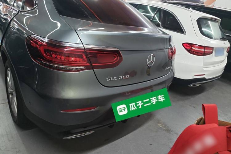 Used Mercedes-Benz GLC Coupe 2020 GLC 260 4MATIC Coupe SUV Exterior 4