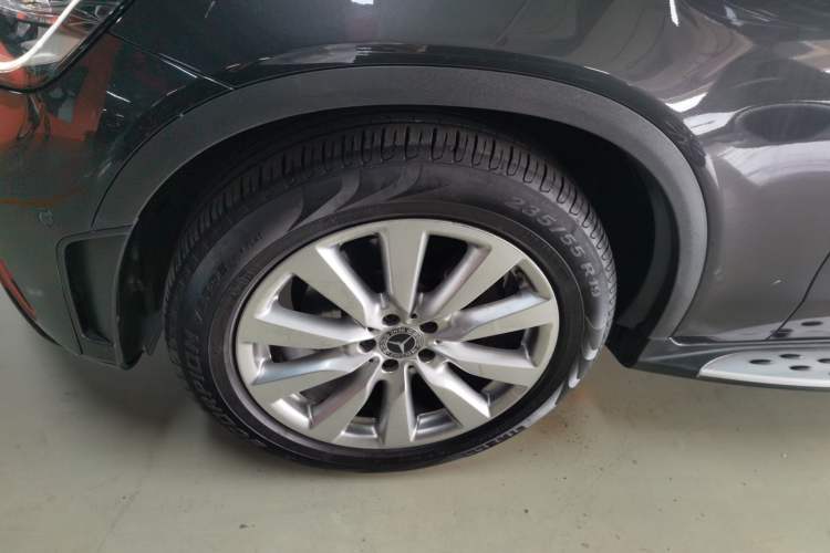 Used Mercedes-Benz GLC Coupe 2020 GLC 260 4MATIC Coupe SUV Exterior 4