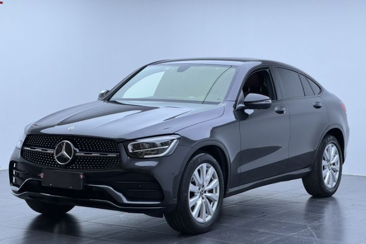 Used Mercedes-Benz GLC Coupe 2020 GLC 260 4MATIC Coupe SUV Exterior 4