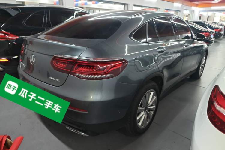 Used Mercedes-Benz GLC Coupe 2020 GLC 260 4MATIC Coupe SUV Exterior 5