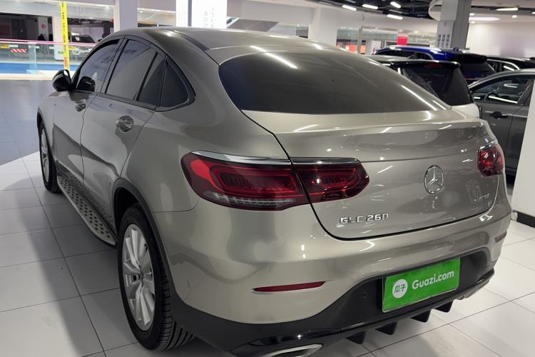 Used Mercedes-Benz GLC Coupe 2020 GLC 260 4MATIC Coupe SUV Exterior 9