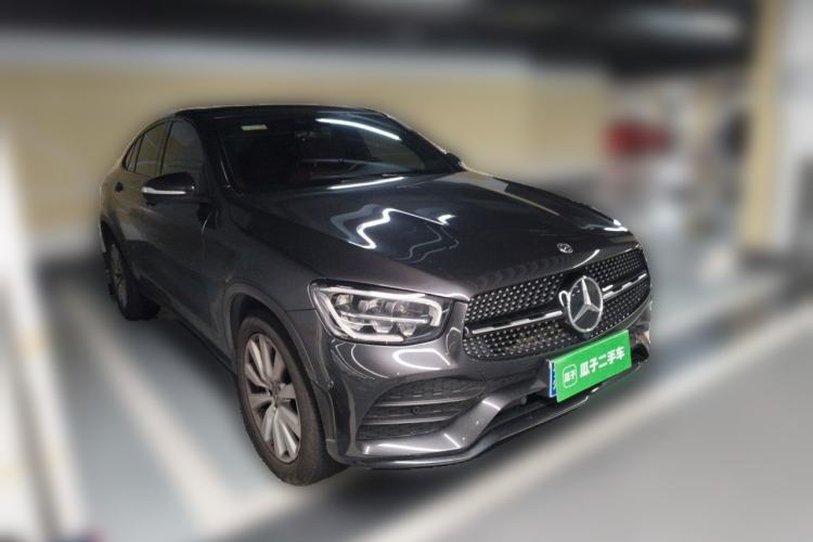 Used Mercedes-Benz GLC Coupe 2020 GLC 260 4MATIC Coupe SUV Front Right 45 Deg