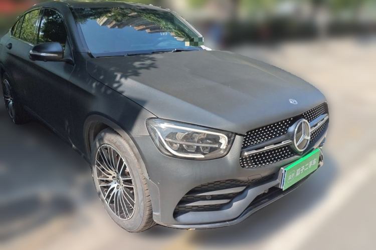 Used Mercedes-Benz GLC Coupe 2020 GLC 260 4MATIC Coupe SUV Front Right 45 Deg
