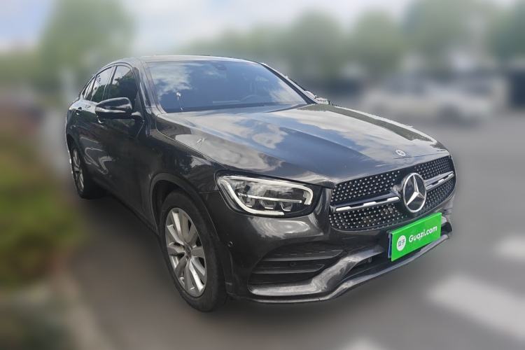 Used Mercedes-Benz GLC Coupe 2020 GLC 260 4MATIC Coupe SUV Front Right 45 Deg