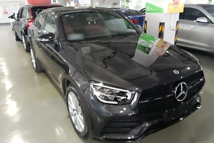 Used Mercedes-Benz GLC Coupe 2020 GLC 260 4MATIC Coupe SUV Front Right 45 Deg