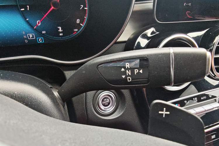 Used Mercedes-Benz GLC Coupe 2020 GLC 260 4MATIC Coupe SUV Gear Lever