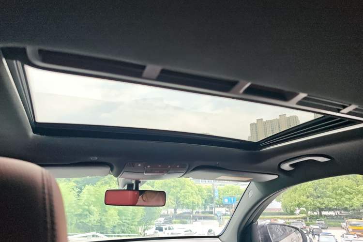 Used Mercedes-Benz GLC Coupe 2020 GLC 260 4MATIC Coupe SUV Headliner