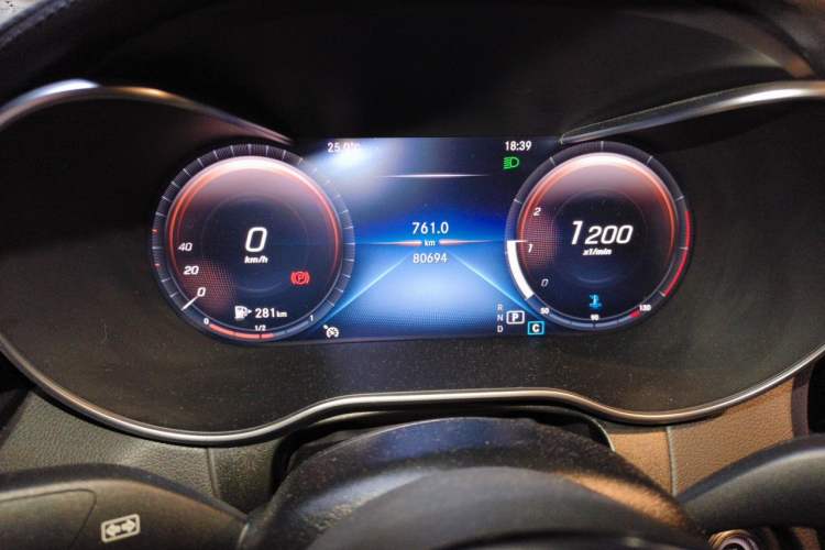 Used Mercedes-Benz GLC Coupe 2020 GLC 260 4MATIC Coupe SUV Instrument Cluster