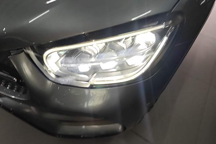 Used Mercedes-Benz GLC Coupe 2020 GLC 260 4MATIC Coupe SUV Left Front Headlight