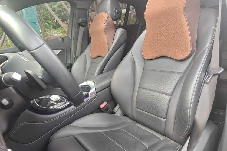 Used Mercedes-Benz GLC Coupe 2020 GLC 260 4MATIC Coupe SUV Left Front Seat