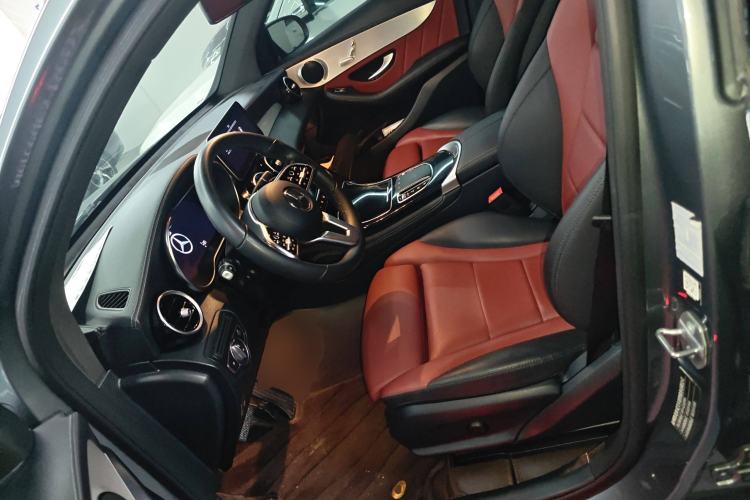Used Mercedes-Benz GLC Coupe 2020 GLC 260 4MATIC Coupe SUV Left Front Seat