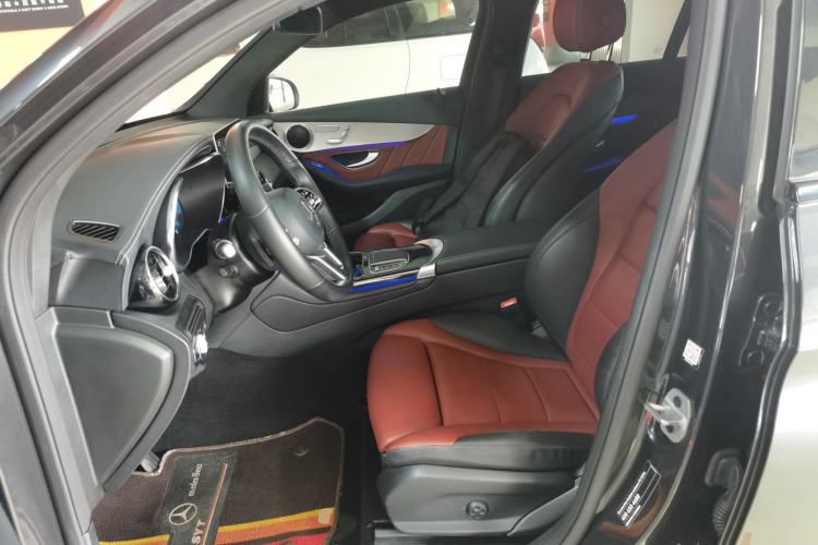 Used Mercedes-Benz GLC Coupe 2020 GLC 260 4MATIC Coupe SUV Left Front Seat