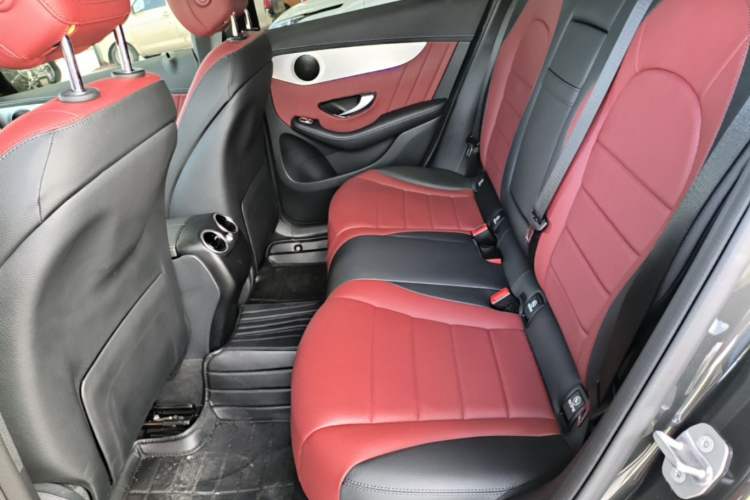 Used Mercedes-Benz GLC Coupe 2020 GLC 260 4MATIC Coupe SUV Left Rear Seat
