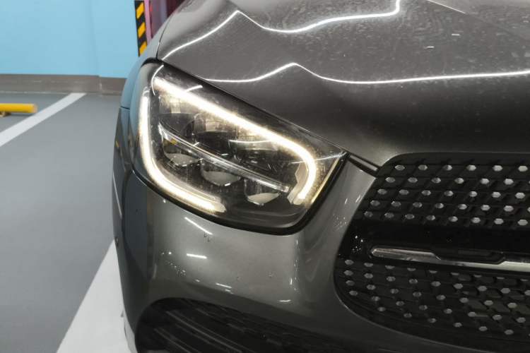 Used Mercedes-Benz GLC Coupe 2020 GLC 260 4MATIC Coupe SUV Right Front Headlight