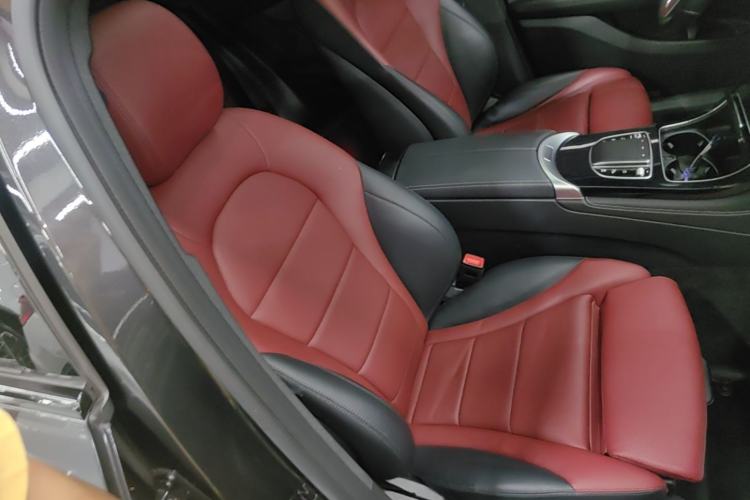 Used Mercedes-Benz GLC Coupe 2020 GLC 260 4MATIC Coupe SUV Right Front Seat