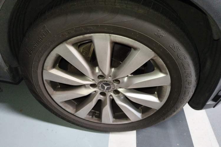 Used Mercedes-Benz GLC Coupe 2020 GLC 260 4MATIC Coupe SUV Right Front Wheel Hub