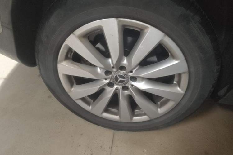 Used Mercedes-Benz GLC Coupe 2020 GLC 260 4MATIC Coupe SUV Right Rear Wheel Hub