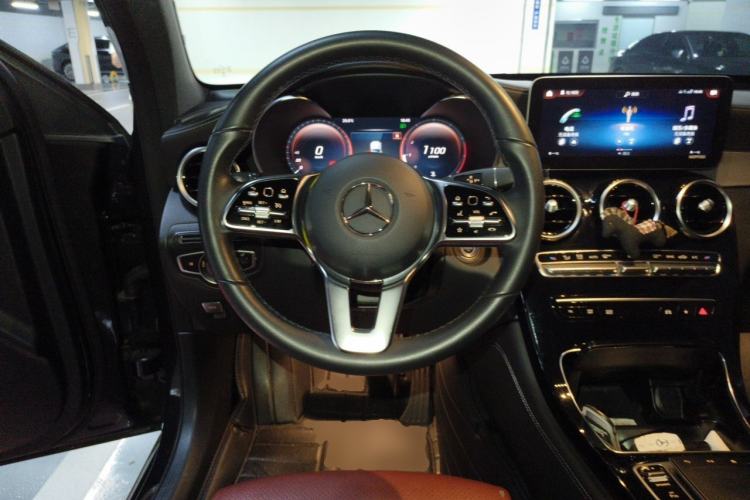 Used Mercedes-Benz GLC Coupe 2020 GLC 260 4MATIC Coupe SUV Steering Wheel