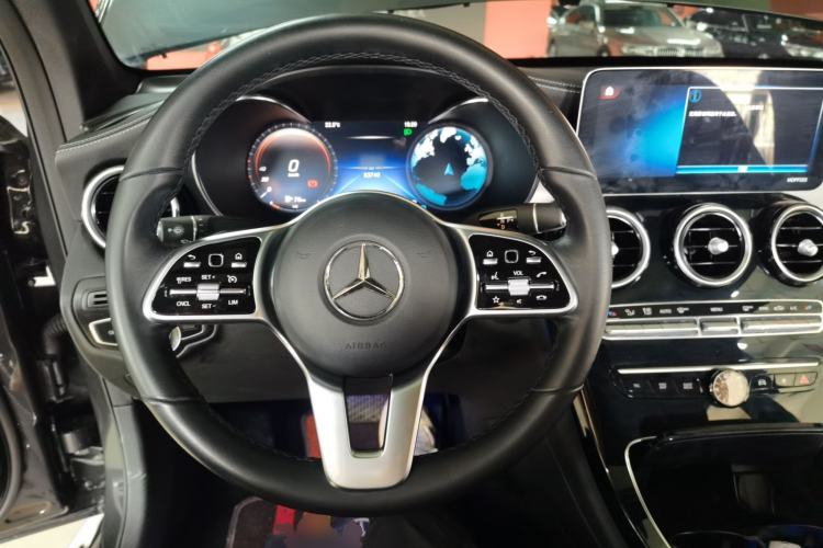 Used Mercedes-Benz GLC Coupe 2020 GLC 260 4MATIC Coupe SUV Steering Wheel