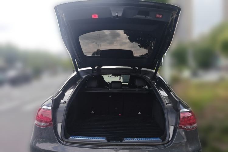 Used Mercedes-Benz GLC Coupe 2020 GLC 260 4MATIC Coupe SUV Trunk