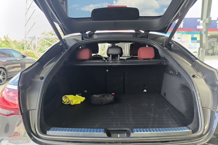 Used Mercedes-Benz GLC Coupe 2020 GLC 260 4MATIC Coupe SUV Trunk