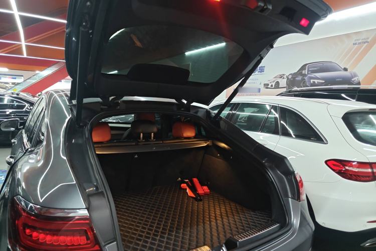 Used Mercedes-Benz GLC Coupe 2020 GLC 260 4MATIC Coupe SUV Trunk