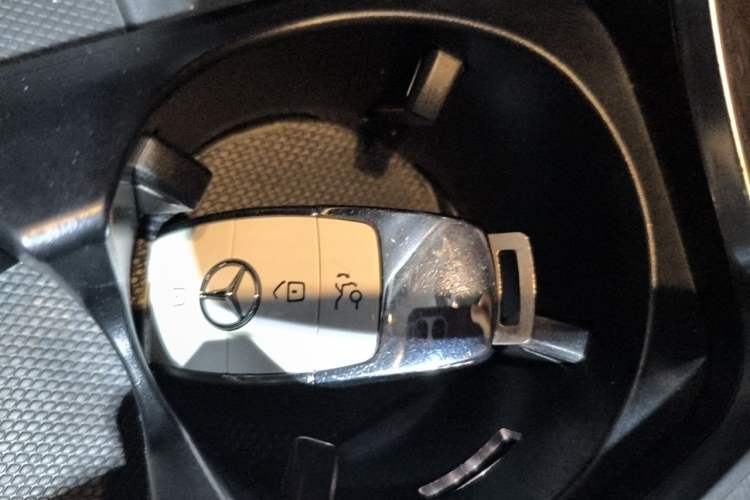 Used Mercedes-Benz GLC Coupe 2020 GLC 300 4MATIC Coupe SUV Vehicle Key