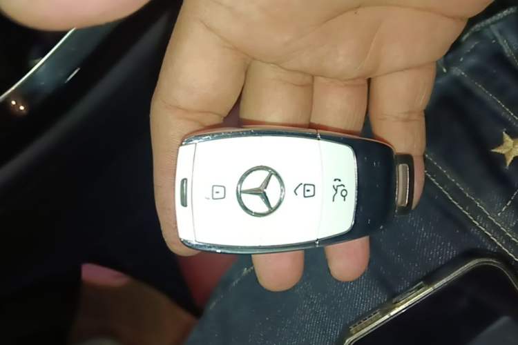 Used Mercedes-Benz GLC Coupe 2020 GLC 260 4MATIC Coupe SUV Vehicle Key