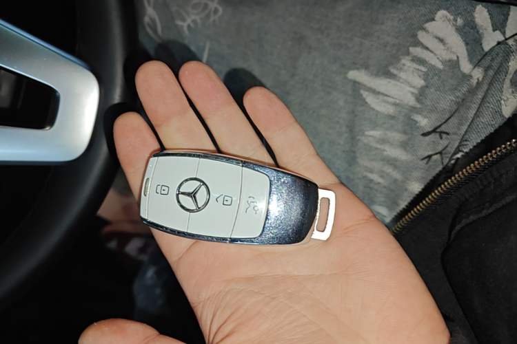 Used Mercedes-Benz GLC Coupe 2020 GLC 260 4MATIC Coupe SUV Vehicle Key