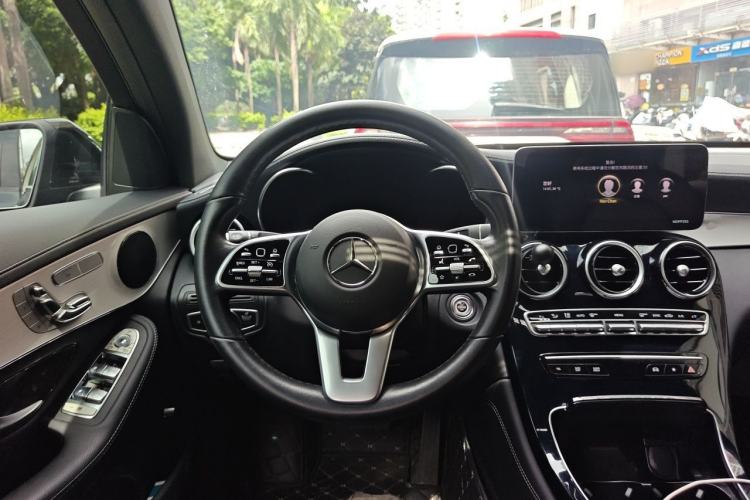 Used Mercedes-Benz GLC Coupe 2020 GLC 260 4MATIC Coupe SUV Steering Wheel