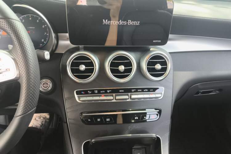 Used Mercedes-Benz GLC Coupe 2020 GLC 300 4MATIC AMG Line Coupe SUV Audio And AC Panel