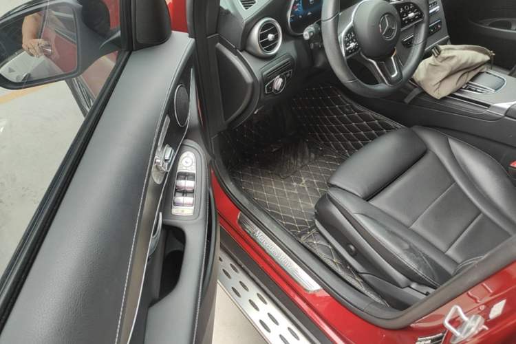 Used Mercedes-Benz GLC Coupe 2020 GLC 300 4MATIC Coupe SUV Driver Seat