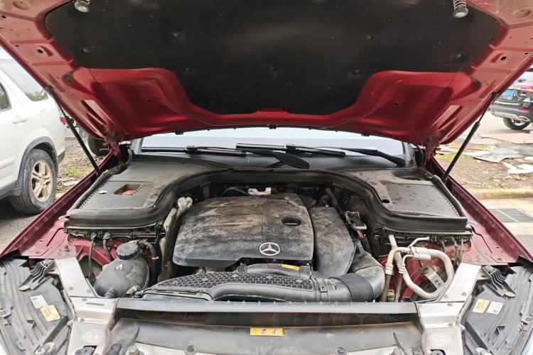 Used Mercedes-Benz GLC Coupe 2020 GLC 260 4MATIC Coupe SUV Engine Bay