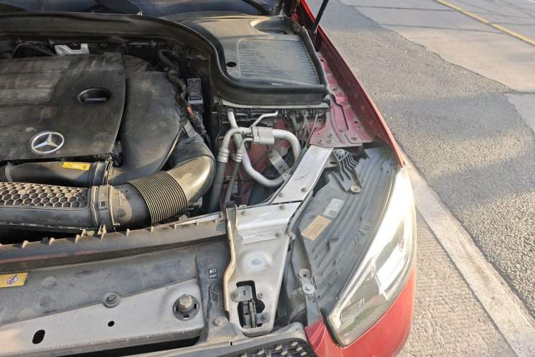 Used Mercedes-Benz GLC Coupe 2020 GLC 300 4MATIC Coupe SUV Engine Bay Left