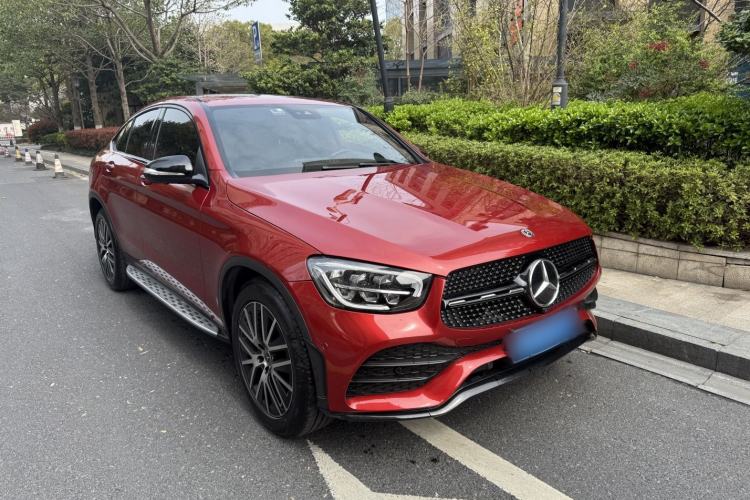 Used Mercedes-Benz GLC Coupe 2020 GLC 300 4MATIC Coupe SUV Exterior 2