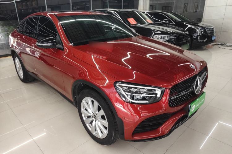 Used Mercedes-Benz GLC Coupe 2020 GLC 260 4MATIC Coupe SUV Exterior 2