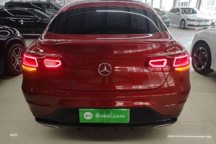 Used Mercedes-Benz GLC Coupe 2020 GLC 260 4MATIC Coupe SUV Exterior 4