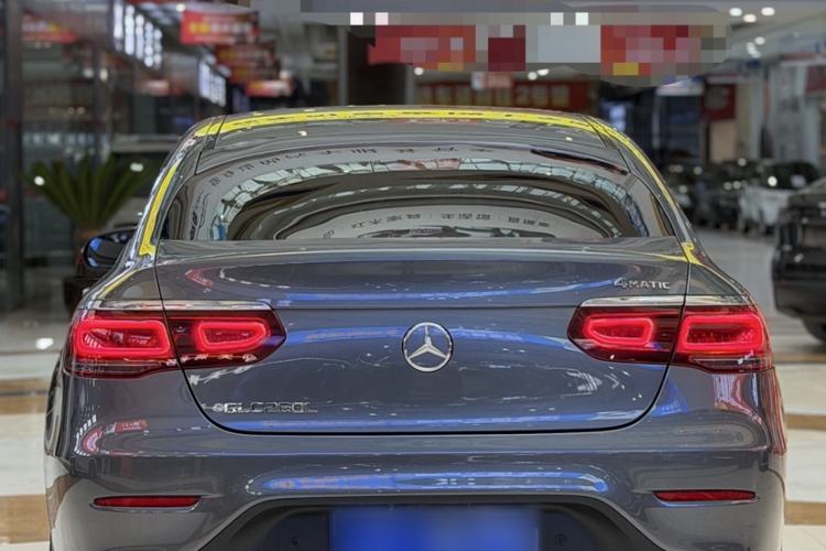 Used Mercedes-Benz GLC Coupe 2020 GLC 260 4MATIC Coupe SUV Exterior 6