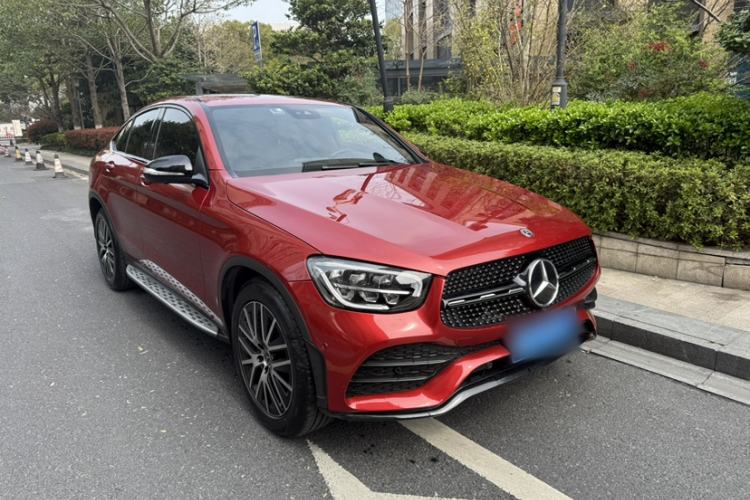 Used Mercedes-Benz GLC Coupe 2020 GLC 300 4MATIC Coupe SUV Exterior 8