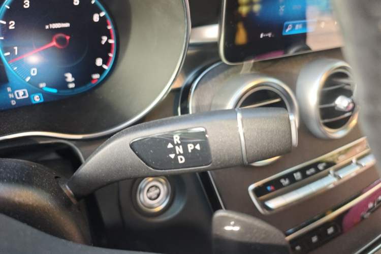 Used Mercedes-Benz GLC Coupe 2020 GLC 300 4MATIC Coupe SUV Gear Lever
