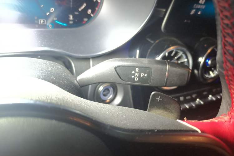 Used Mercedes-Benz GLC Coupe 2020 GLC 260 4MATIC Coupe SUV Gear Lever