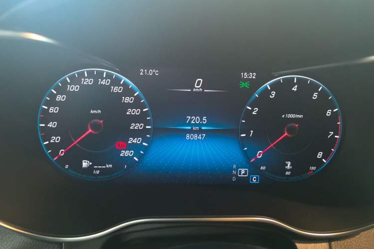 Used Mercedes-Benz GLC Coupe 2020 GLC 300 4MATIC Coupe SUV Instrument Cluster