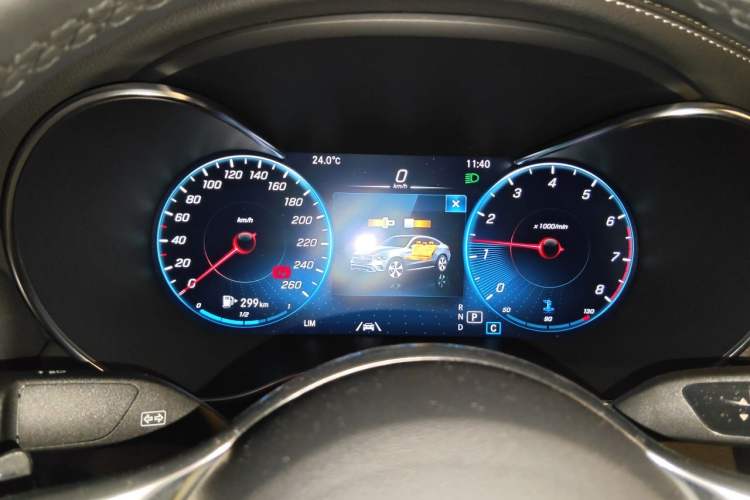 Used Mercedes-Benz GLC Coupe 2020 GLC 300 4MATIC Coupe SUV Instrument Cluster