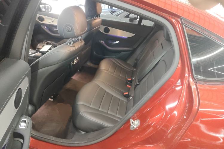 Used Mercedes-Benz GLC Coupe 2020 GLC 260 4MATIC Coupe SUV Interior 4
